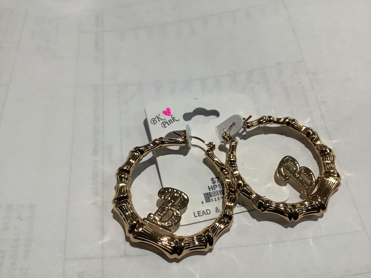 Gold initial bamboo earing-130bg : 40"