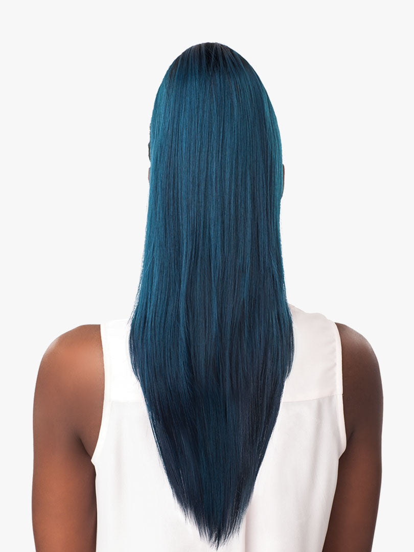 Sensationnel Instant Pony. SLEEK STRAIGHT 24“
