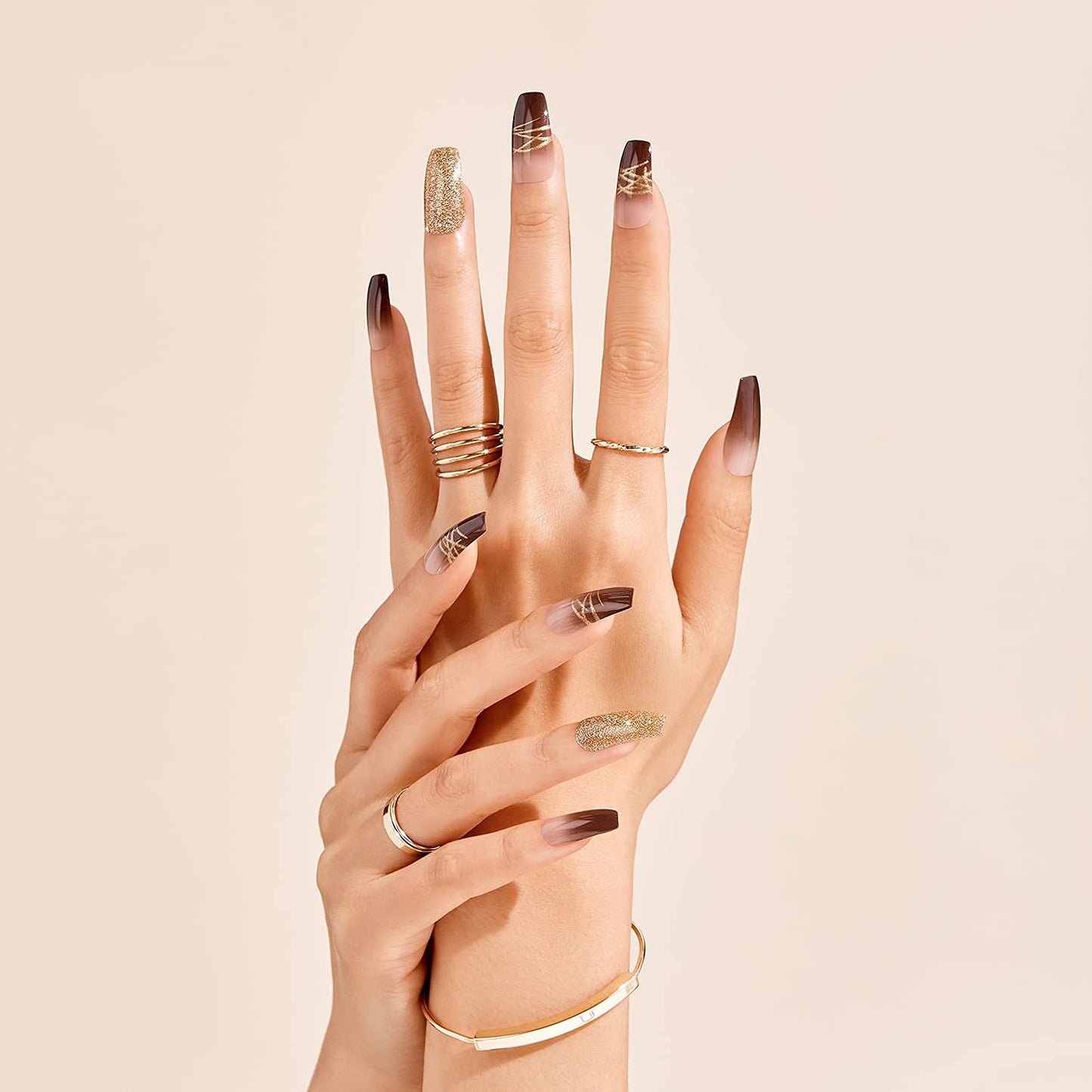 Gold finger Trendy nails. GD18