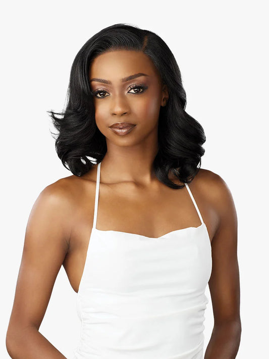 Sensationnel Bare Lace wig. Full lace unit 9