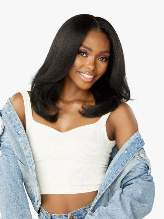 Sensationnel Curls Kinks & CO Y part Kinky straight 18” wig