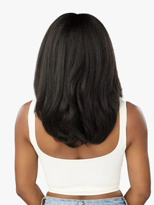 Sensationnel Curls Kinks & CO Y part Kinky straight 18” wig