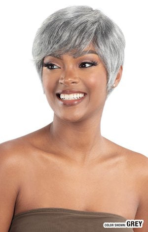 MODEL MODEL PREMIUM WIG. ROMINA