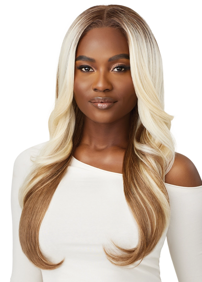 Outre perfect hair line 13”x6” Lace  wig. DAIJAH