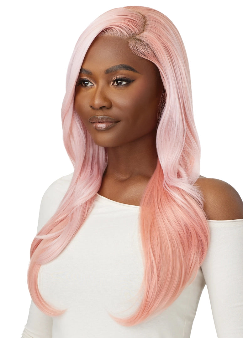 Outre perfect hair line 13”x6” Lace  wig. DAIJAH