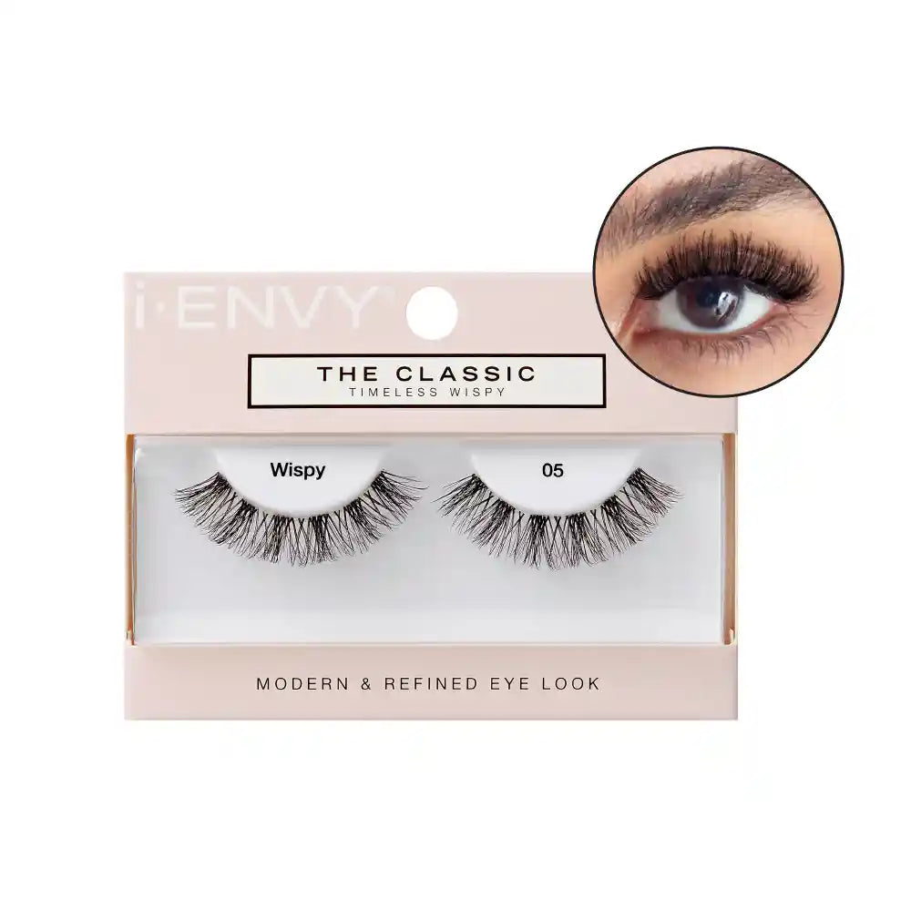 I. ENVY THE CLASSIC TIMELESS WISPY LASHES