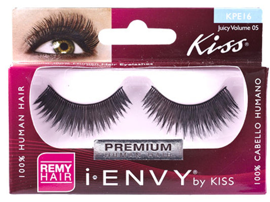 Kiss i-Envy lashes Kpe16