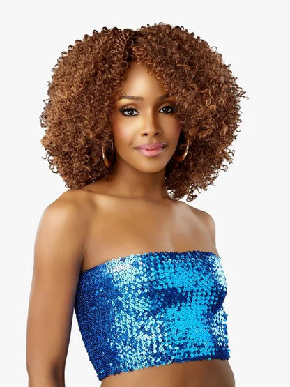Sensationnel Glamora lace wig. Retro Diva UNIT 4