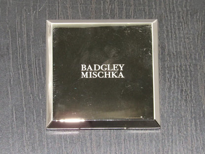 2 way pocket mirror